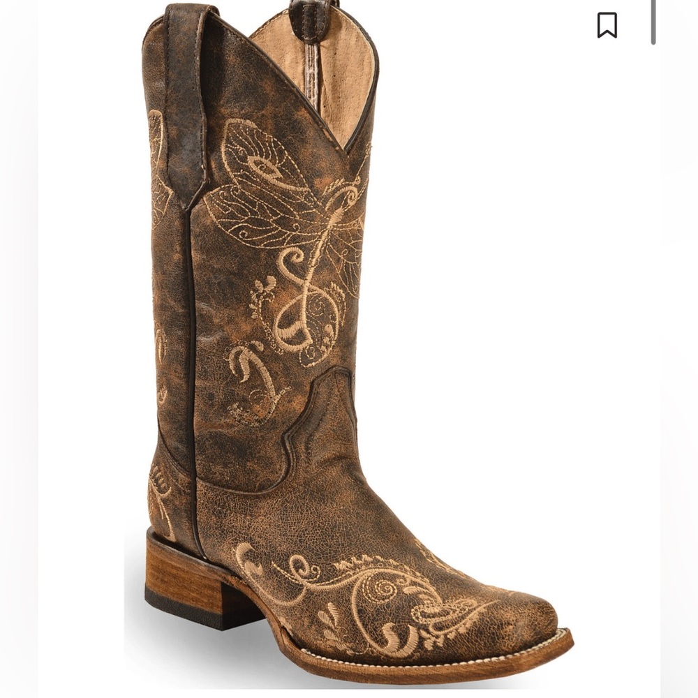 Circle G Distressed Brown Embroidered Boots size 9 great condition